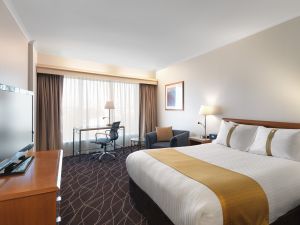 Holiday Inn Sydney Airport - Accommodation Melbourne